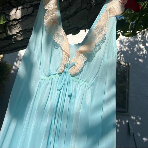 Vtg Baby Blue V-Neck Sleeveless Slip Dress with Floral Lace Neckline | Small - Picture 8 of 17